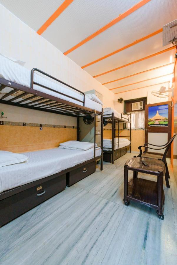 Traveller'S Inn Hotel - Fort Мумбаї Екстер'єр фото