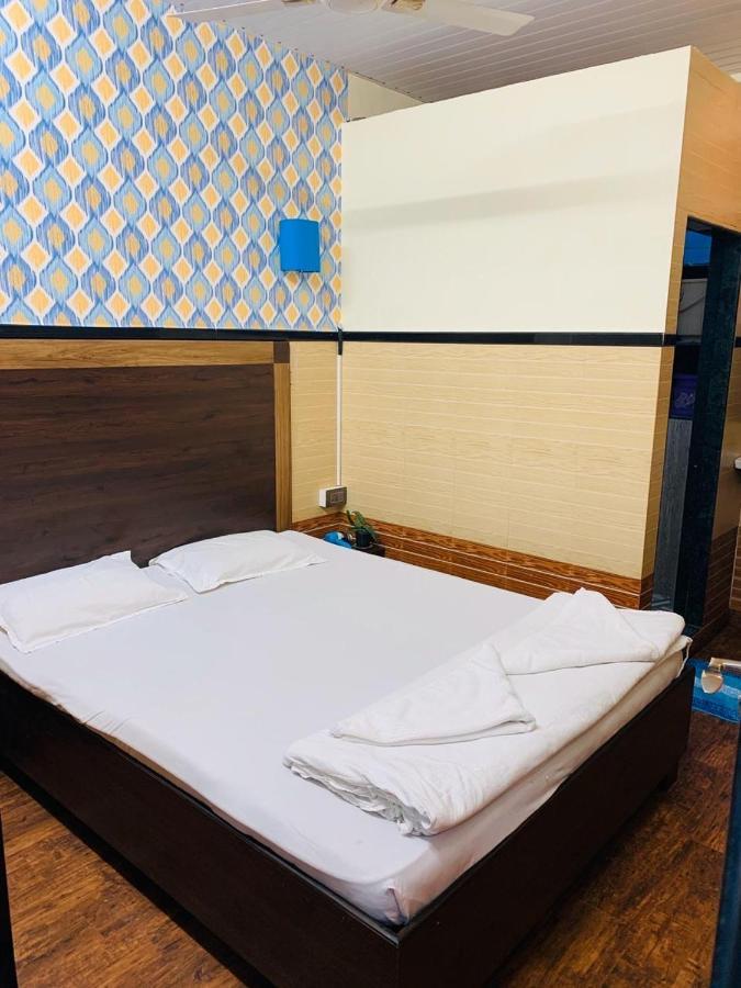 Traveller'S Inn Hotel - Fort Мумбаї Екстер'єр фото