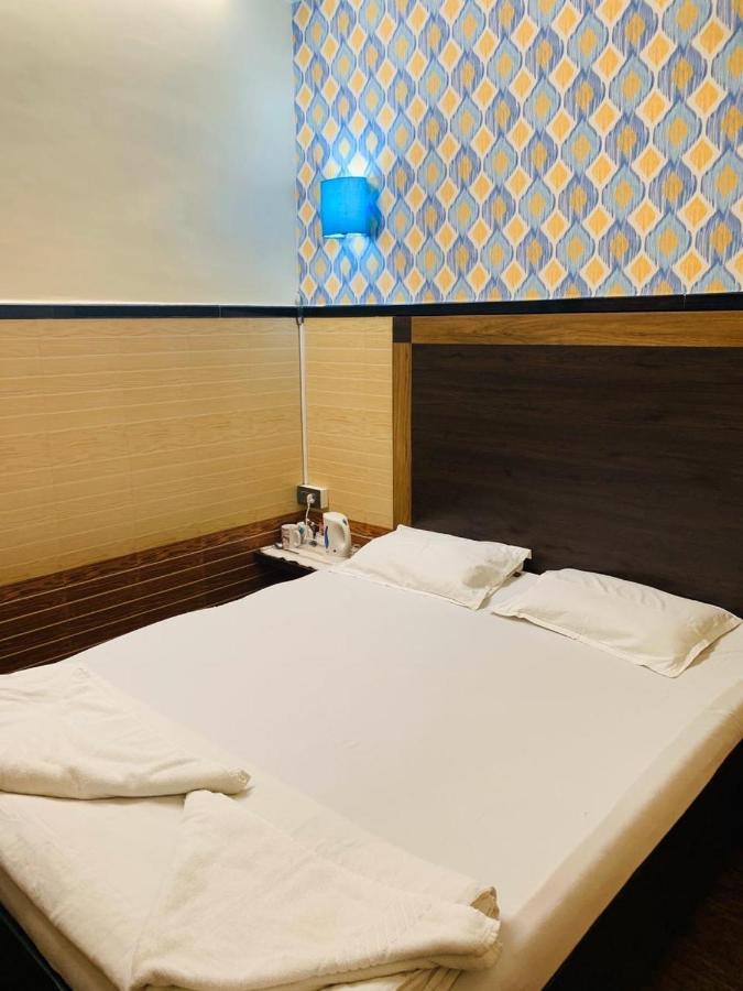 Traveller'S Inn Hotel - Fort Мумбаї Екстер'єр фото